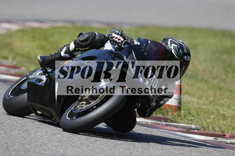 /44 09.08.2025 Plüss Moto Sport ADR/Freies Fahren/401